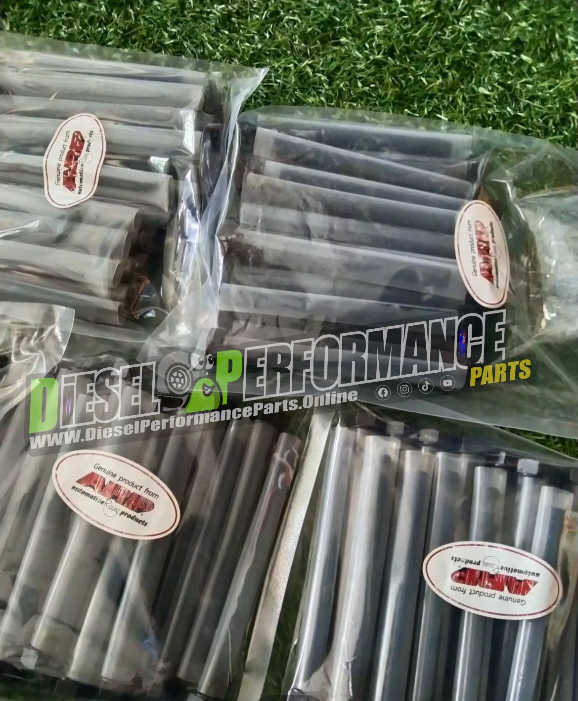 MRX/ARP 4JK1/4JJ1/4JJ3 Head Bolts Set Higher Clamping Pressure (THA Stock)