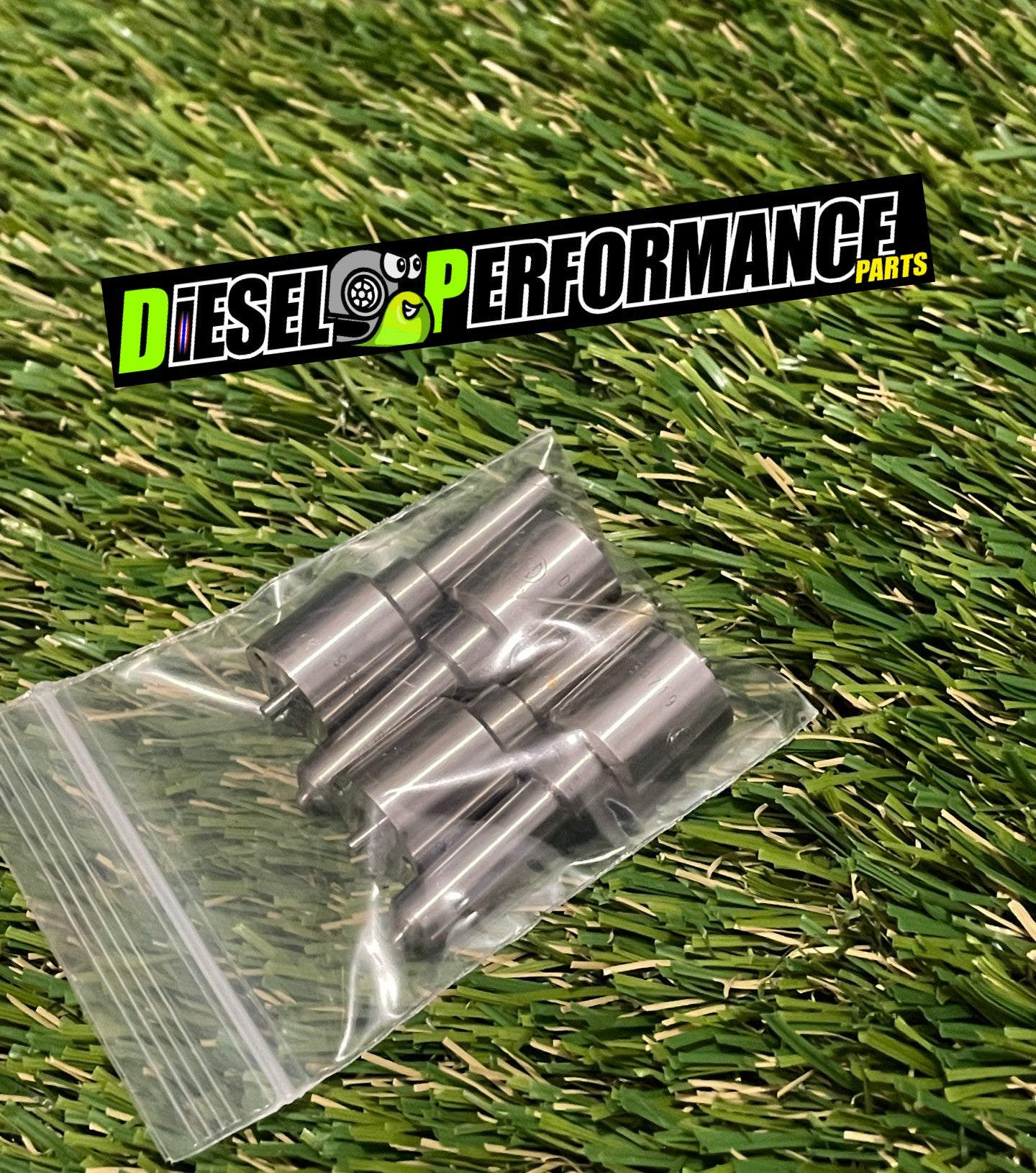 +30s Nozzles set 4JJ1/4JK1/4M41/4D56/YD25 GENUINE BOSCH